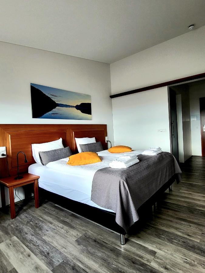 Hotel Flokalundur Brjanslaekur Esterno foto